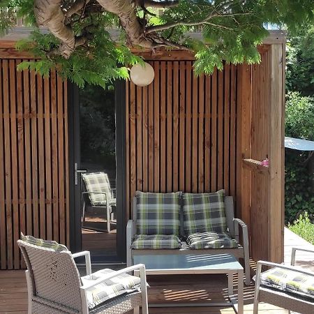 Joli Studio Indépendant En Bois Avec Jacuzzi Prive Fréjus Extérieur photo