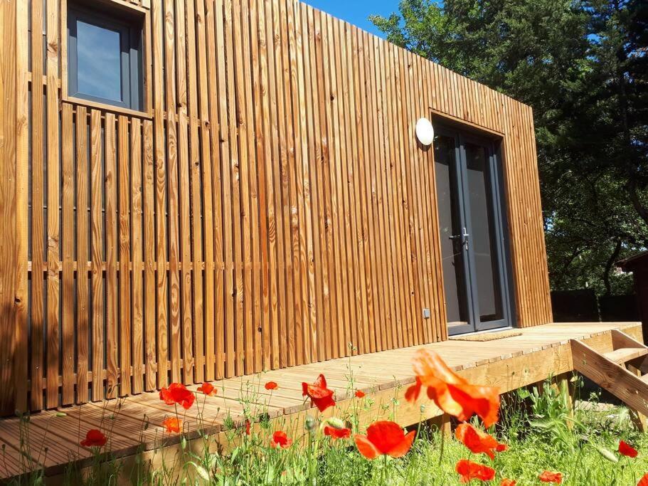 Joli Studio Indépendant En Bois Avec Jacuzzi Prive Fréjus Extérieur photo