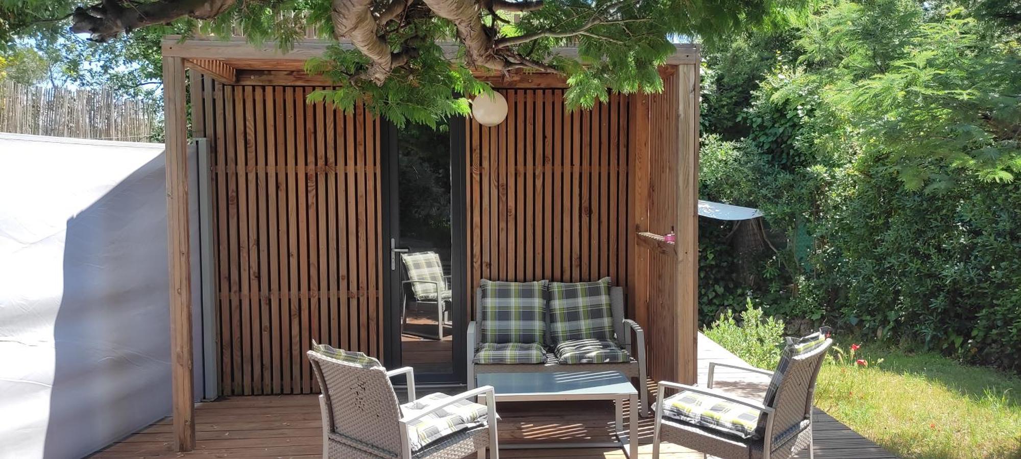 Joli Studio Indépendant En Bois Avec Jacuzzi Prive Fréjus Extérieur photo